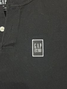 GAP  Black Polo Shirt