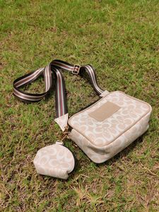 Coach SLING BAG, aesthetic Look