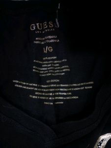 Y2k Guess V Neck Tshirt