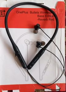 One Plus Bullets Wireless Z Bass Edition Neckband