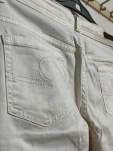 Unused White Denim Jeans For Women