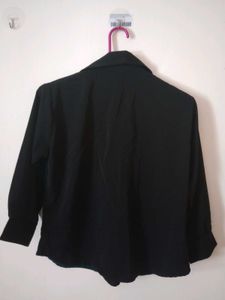 Two-Tone Blouse with detachable stylish chain