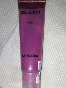 moisturising hand cream and juicy lip gloss