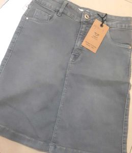 Lotus Denim Skirt - New w/ Tags