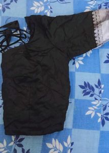 Benarasi Silk 🧿Black Blouse 🖤🥻