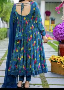 Anarkali Set ✨️💚🛺🤍🌿