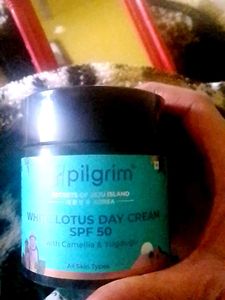 Pilgrim White  Lotus Day Cream