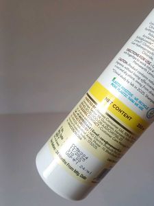 Mamaearth Lemon Anti-Dandruff Shampoo