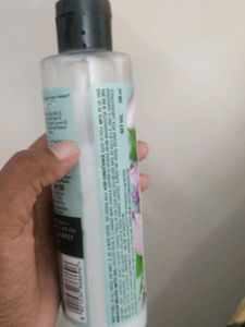 PRICE DROP Love Beauty &amp; Planet Conditioner 🌸