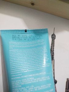 Dot &amp; Key Face Wash