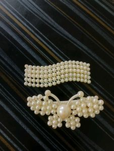 Neck Lace With Earings &amp; Two Hair Clips