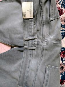 GREY SLIMFIT JEANS