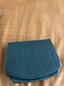 Olive Sling Bag