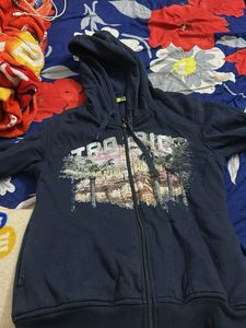 Trendy Graphic Print Zip-Up Hoodie