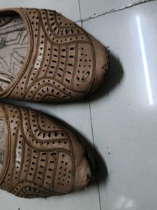 Beige Juttis - Size 6