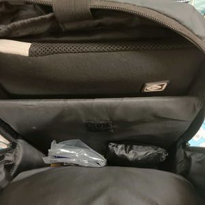 Amazon Basics Laptop Backpack