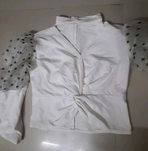 Women&#39;s Full Sleeves Polka Dot Top Chic &amp; Trendy