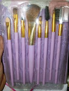 Makeup Brushes