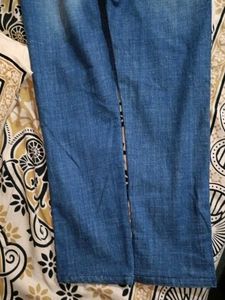 Derby Blue Jeans