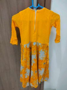 Cute Yellow Girls Clothing