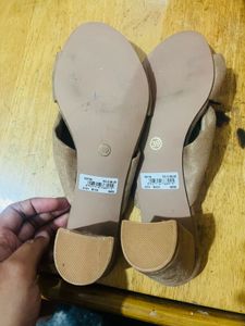 INC.5 Twist Front Mules