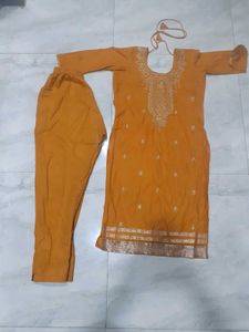 Yellow dress