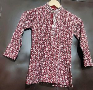Maroon Kurta White Embroidry & Pajami Set 4-5 Year