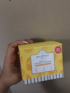 Dot &amp; Key Vitamin C + E Moisturizer
