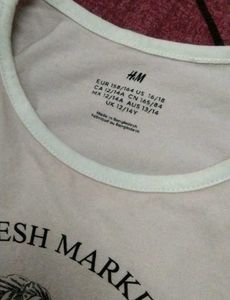 H&amp;M Tshirt