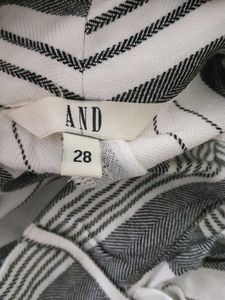 Grey Striped Casul Bottom For Women&#39;s