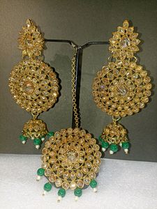 Ethnic Earrings With Maang Tikka