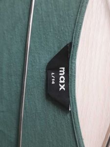 Cute Green Flutter Sleeve Top