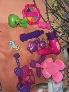 Vintage Toy Lot - Hair Salon &amp; Makeup
