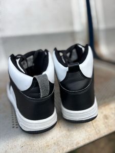 Peak Shoes