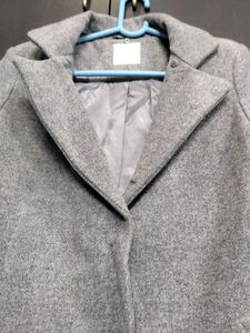 n New Condition I M Selling Long coat