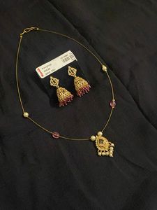 Elegant Necklace & Earring Set