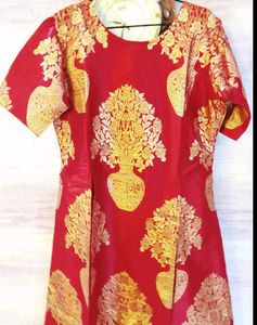 Red Cut Slit Kurta With Golden Lehnga