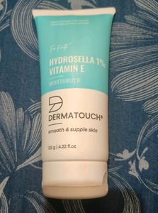 Coloressensce And dermatouch Combo