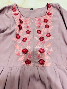 Elegant Embroidered Kurta