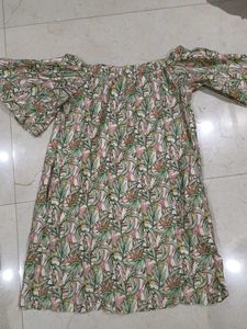 H & M Floral Off-Shoulder Dress Brand New