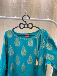 Elegant Teal Printed Kurta
