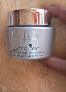 Lotus Herbals Night Cream