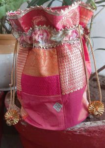 Ethnic Batuva Bag