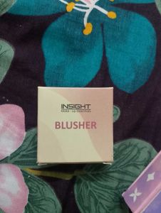 Eyeshadow Palette with Mirror