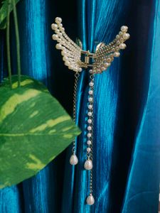 Angel Wing Pearl Hair Clip