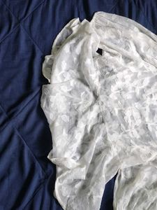 oversized white top