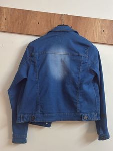 Denim Jacket - Stylish &amp; Versatile