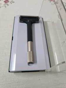 Vintage Wilkinson Sword Razor