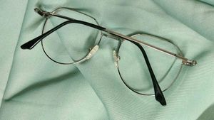 Stylish Silver Frame Glasses