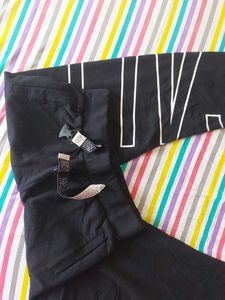 Active Gym Wear/Streetwear TYPOGRAPHY pants